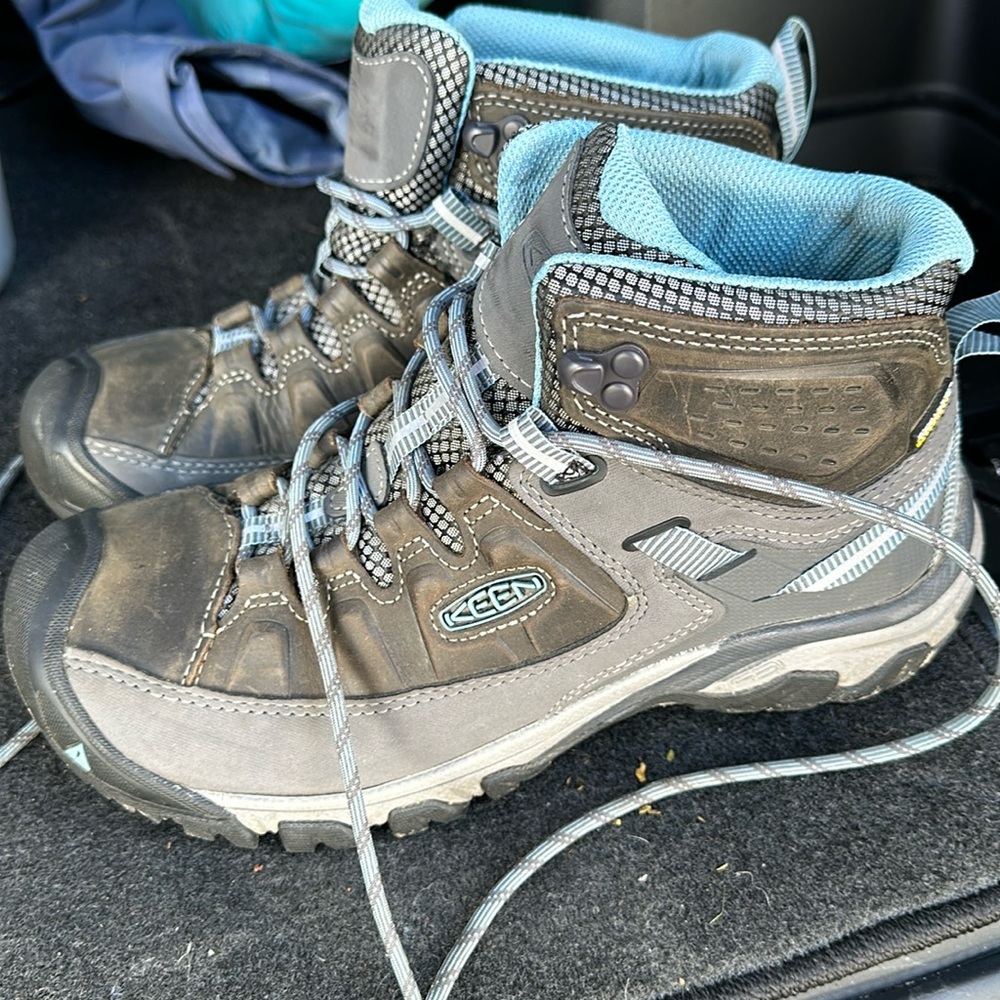 Keen hiking boots